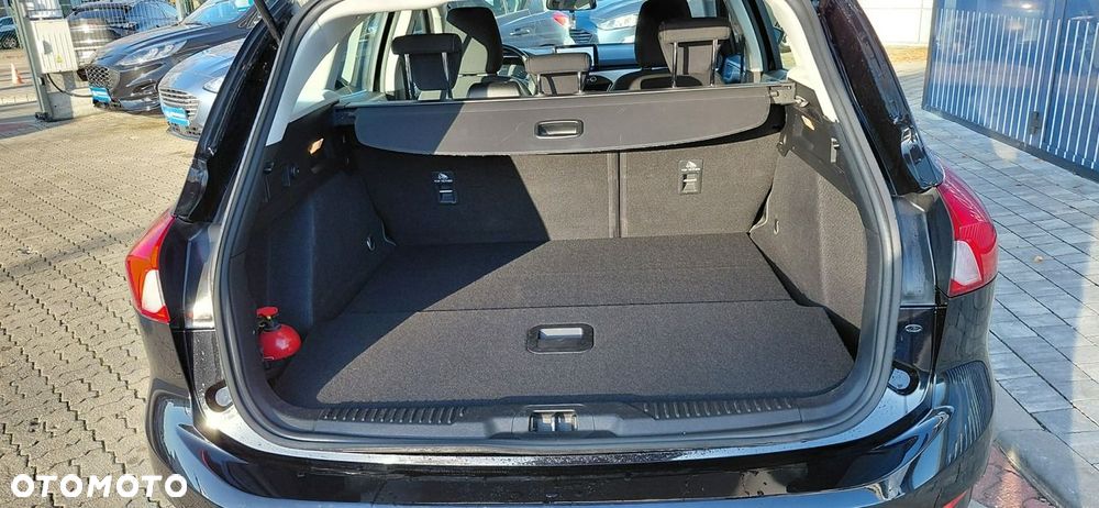 Ford Focus 1.5 EcoBlue SCR Connected - 11