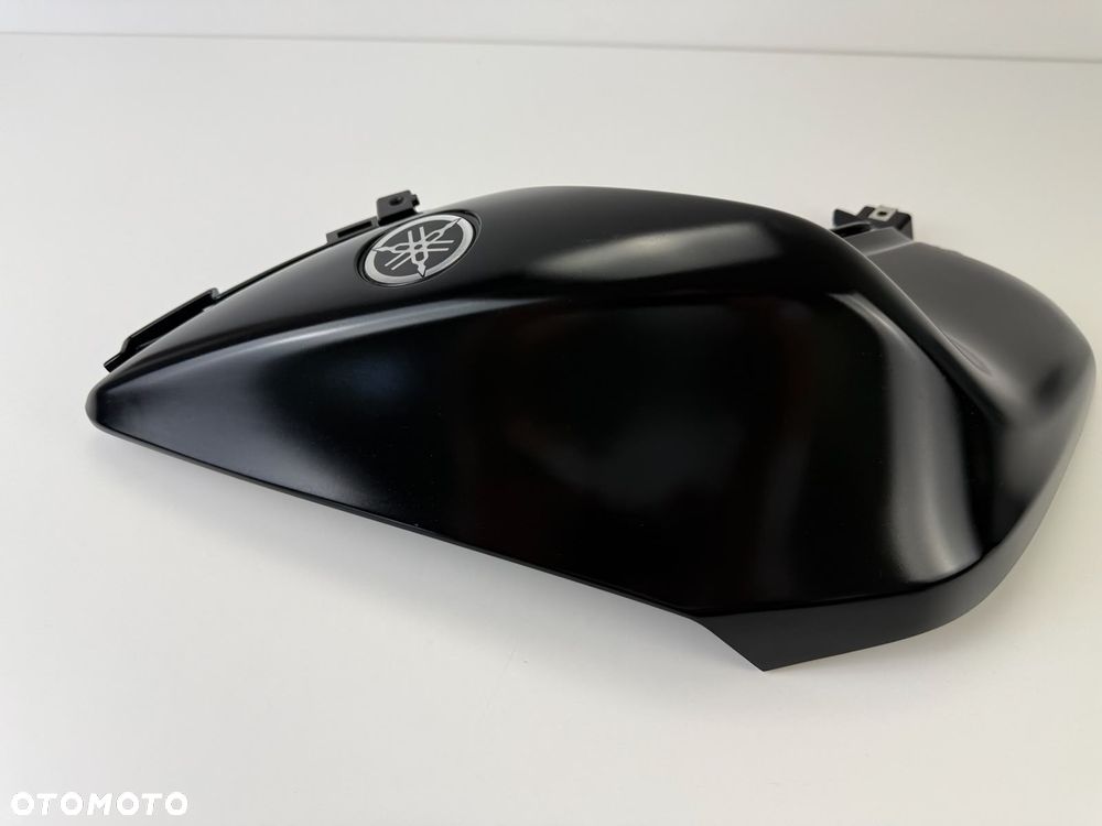 Prawa nakładka zbiornika Yamaha MT 125 2020+ - 11