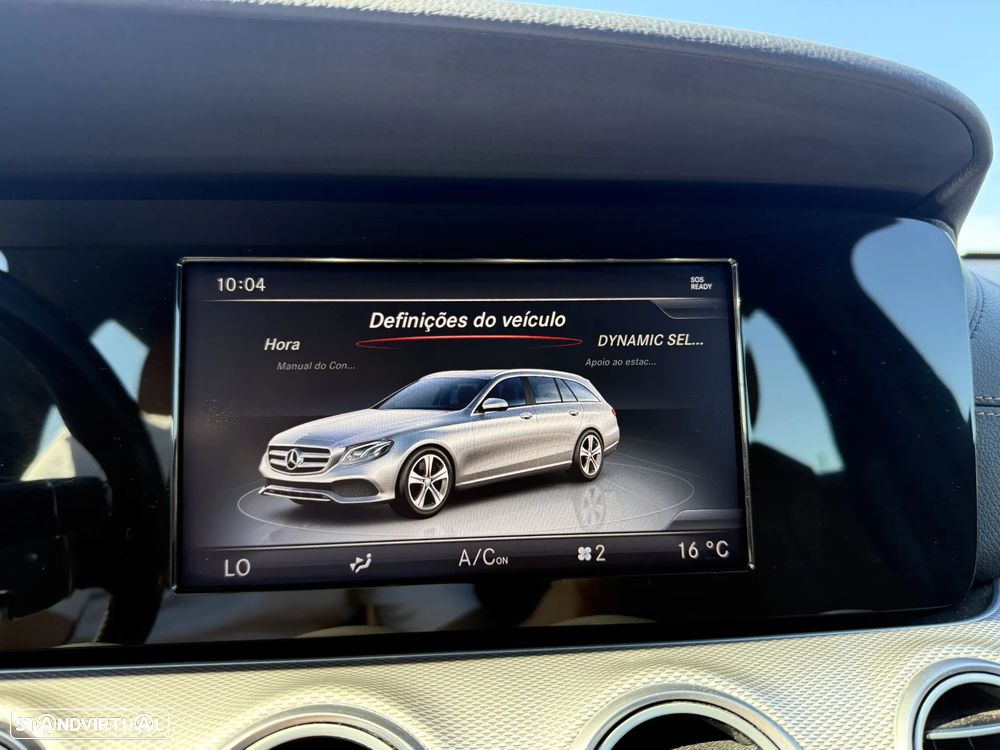 Mercedes-Benz E 220 d AMG - 52