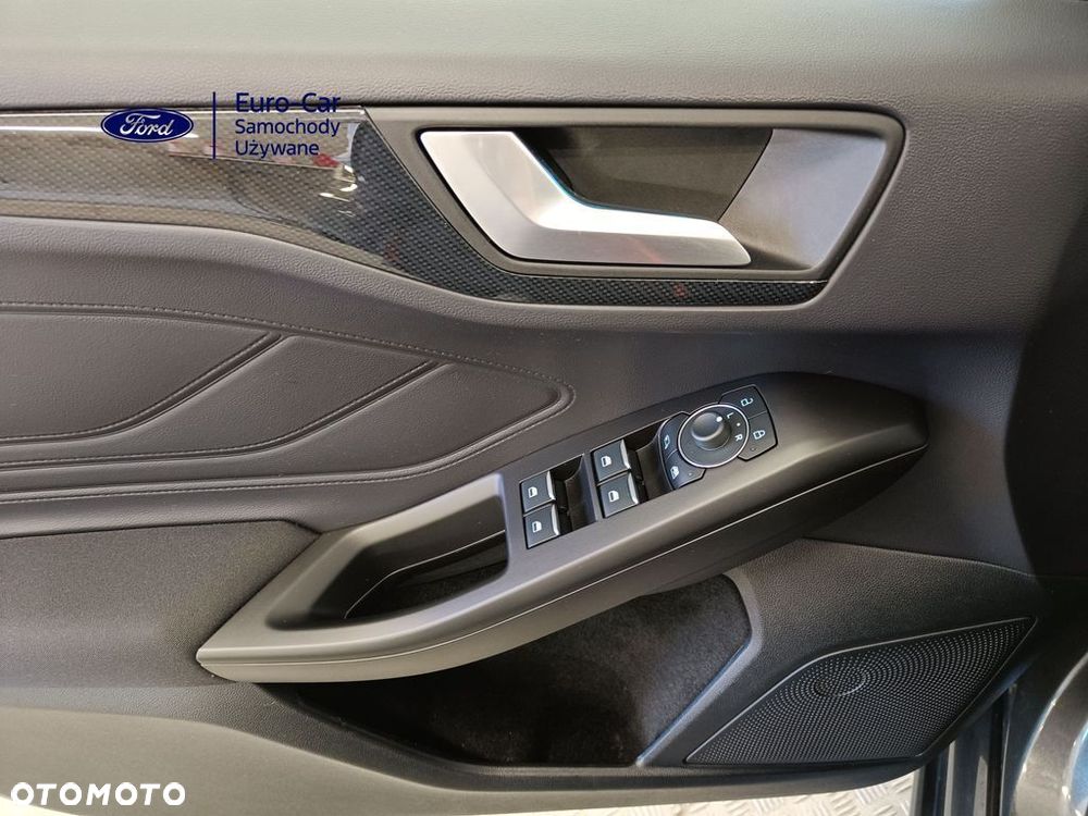 Ford Focus 1.0 EcoBoost mHEV ST-Line X - 16