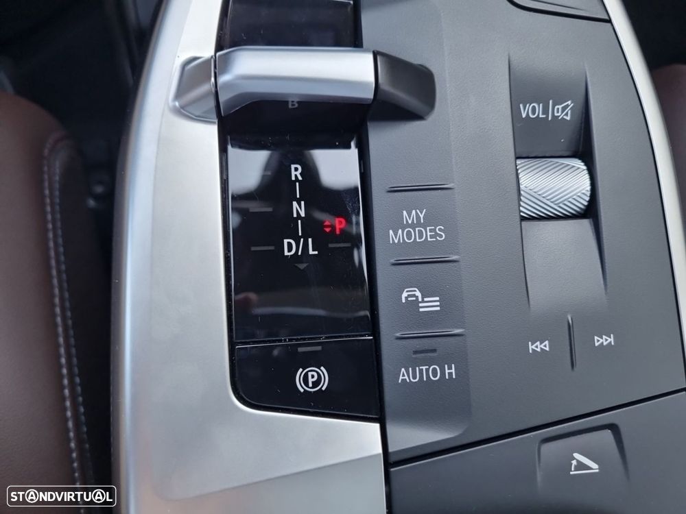 BMW 225xe Active Tourer e xDrive Line Luxury - 27