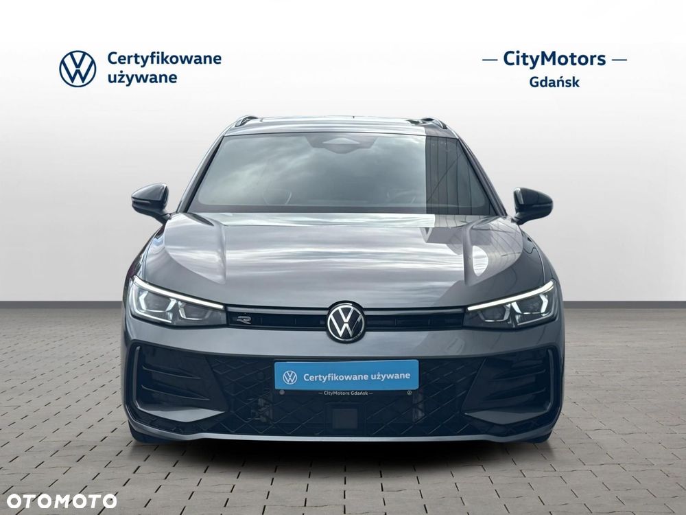 Volkswagen Passat - 3