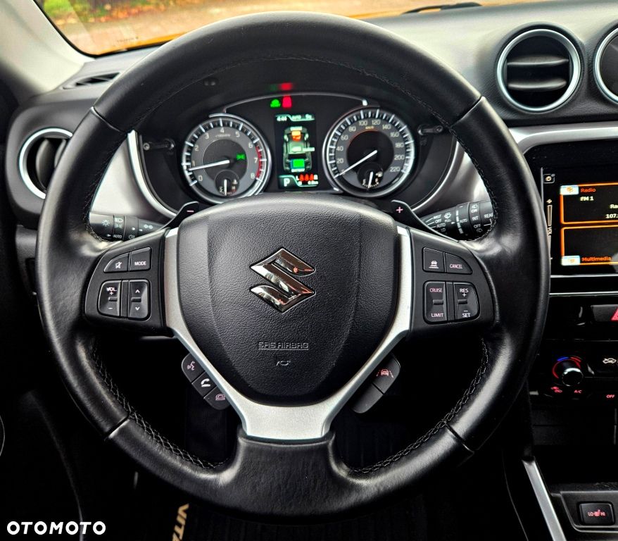 Suzuki Vitara 1.5 Dualjet Hybrid Allgrip AGS Comfort+ - 22