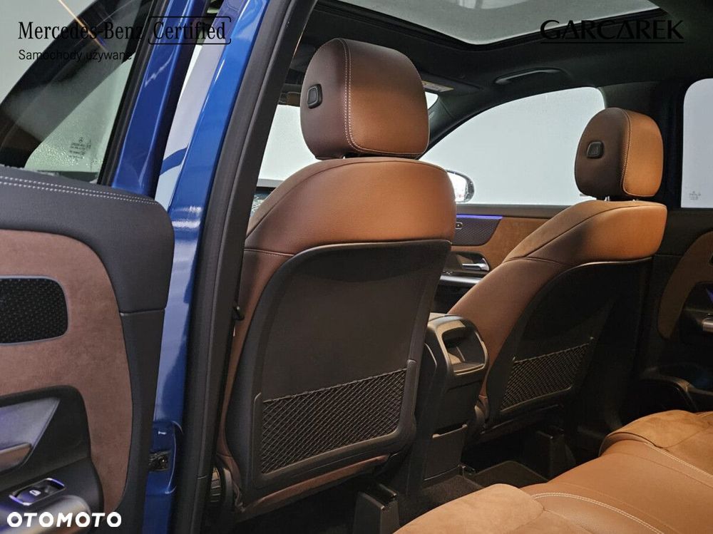 Mercedes-Benz GLA - 20