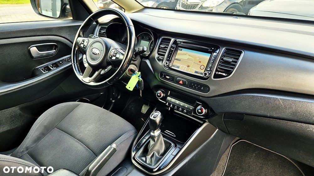 Kia Carens 2.0 GDI XL 7os - 38