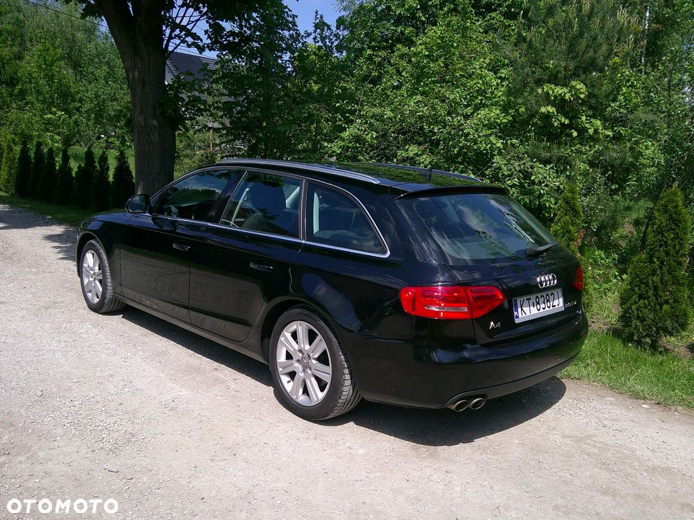 Audi A4 Avant 2.0 TDI - 4