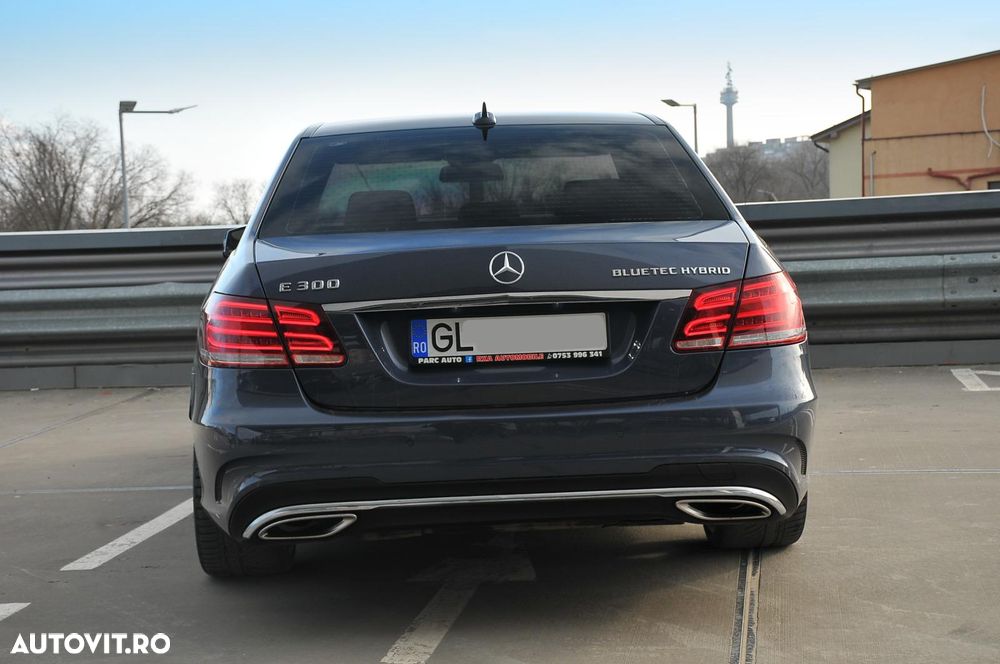 Mercedes-Benz E - 3