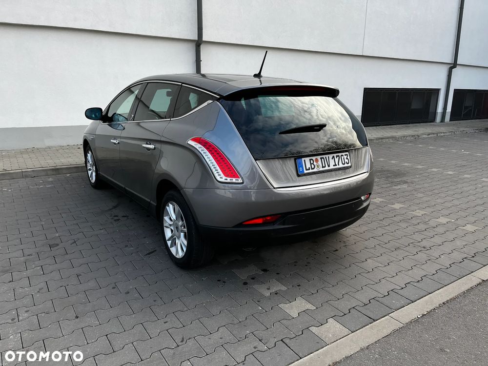 Lancia Delta 1.4 T-Jet Oro - 20