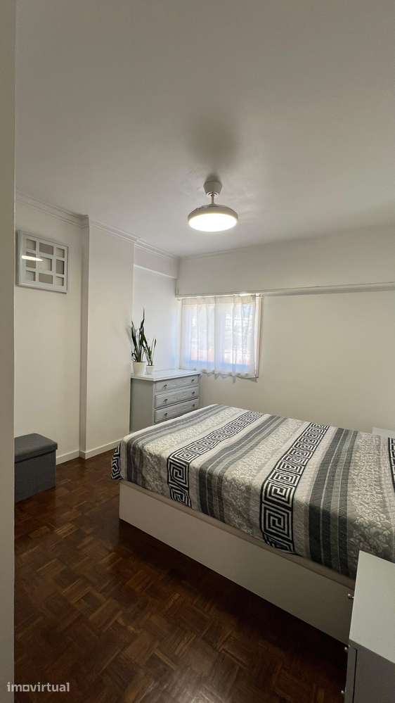 Apartamento T1 na Avenida da Liberdade, Queluz - Grande imagem: 5/18