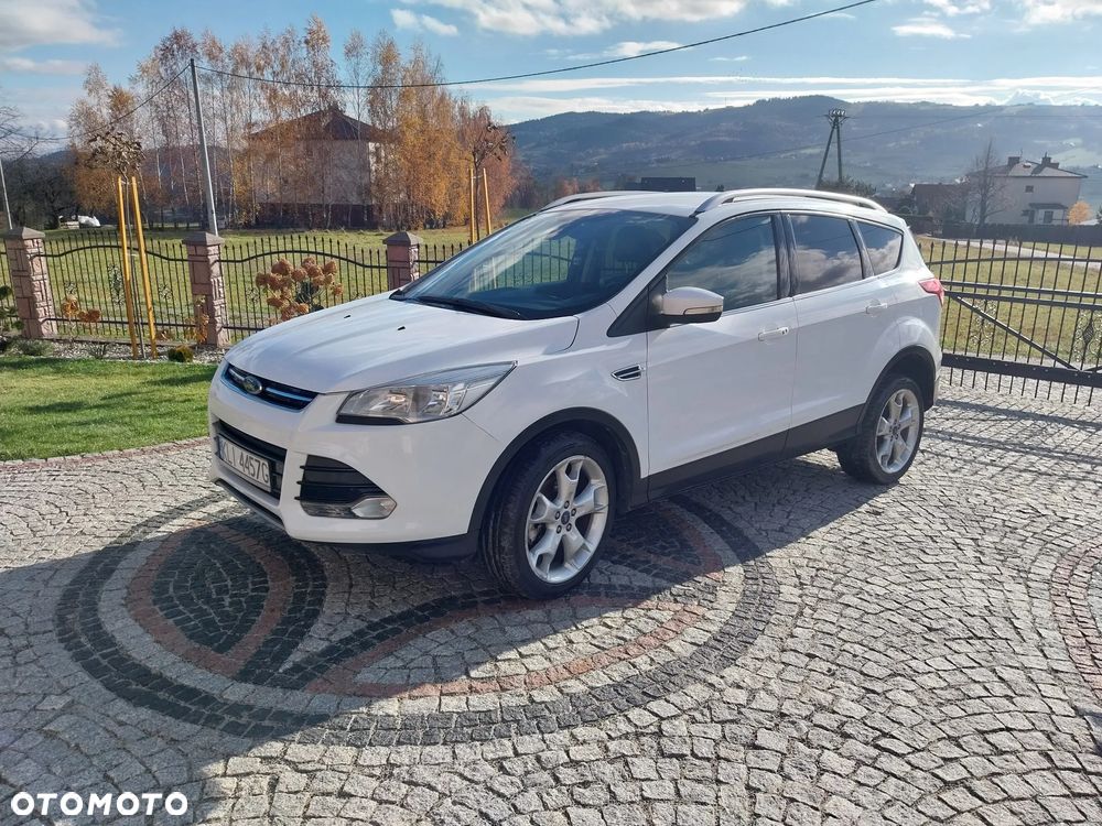 Ford Kuga - 12