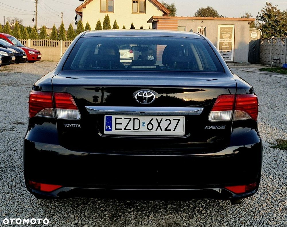 Toyota Avensis 2.0 D-4D Sol - 14