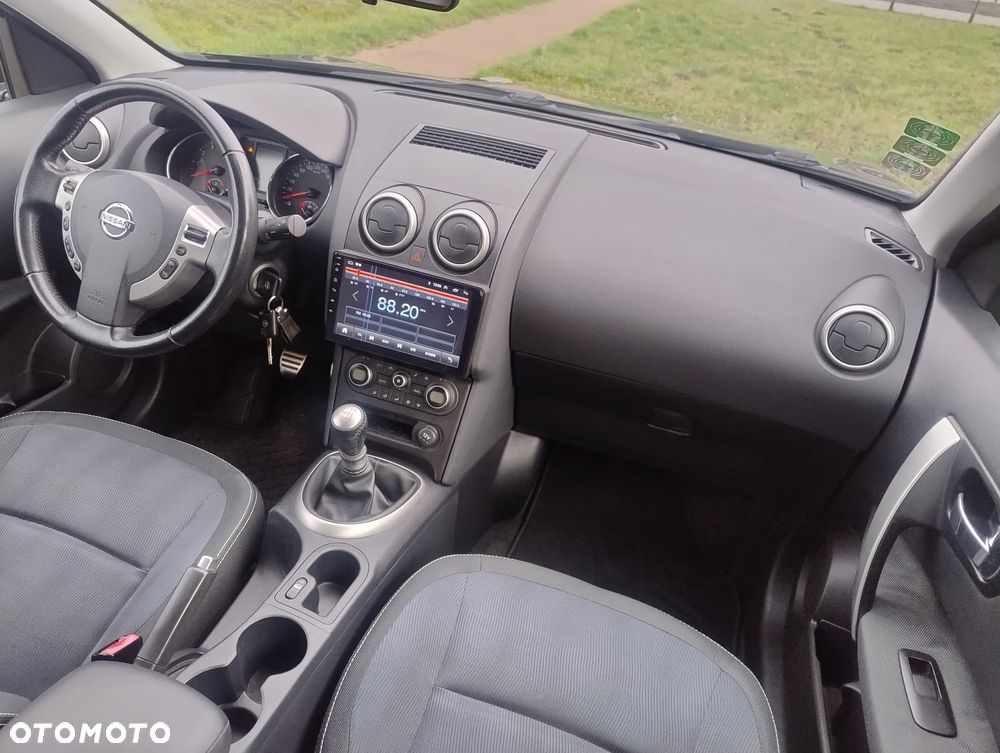 Nissan Qashqai 2.0 tekna - 25