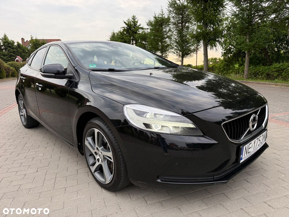 Volvo V40 D3 Momentum - 10