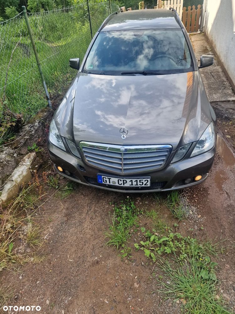 Mercedes-Benz Klasa E 200 CDI BlueEff - 8