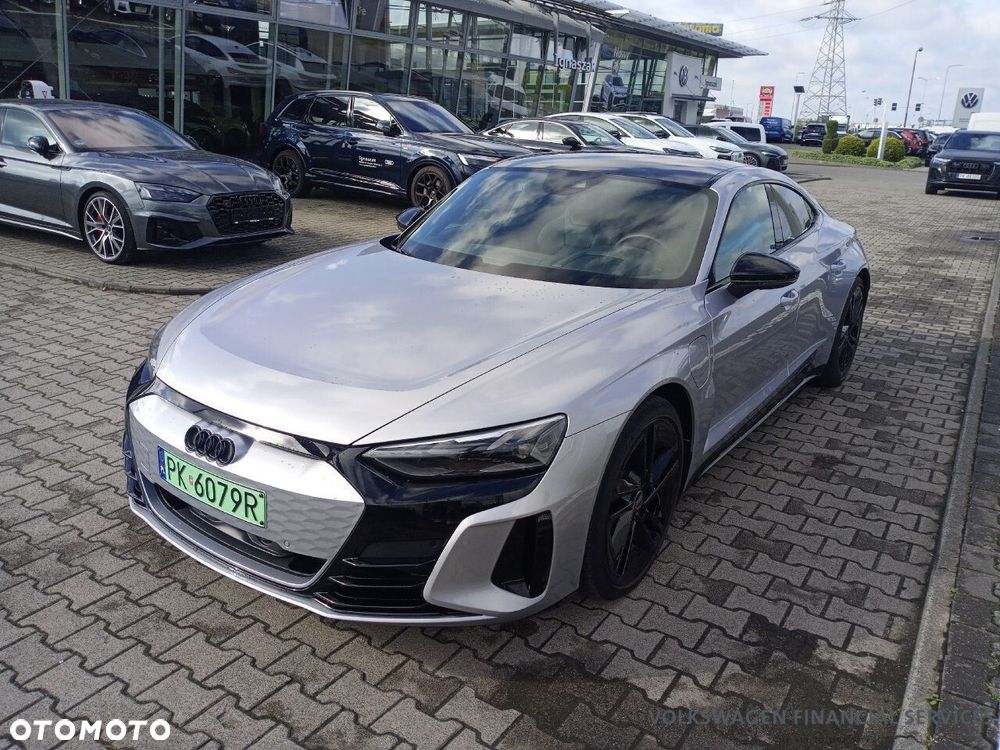 Audi e-tron GT - 1