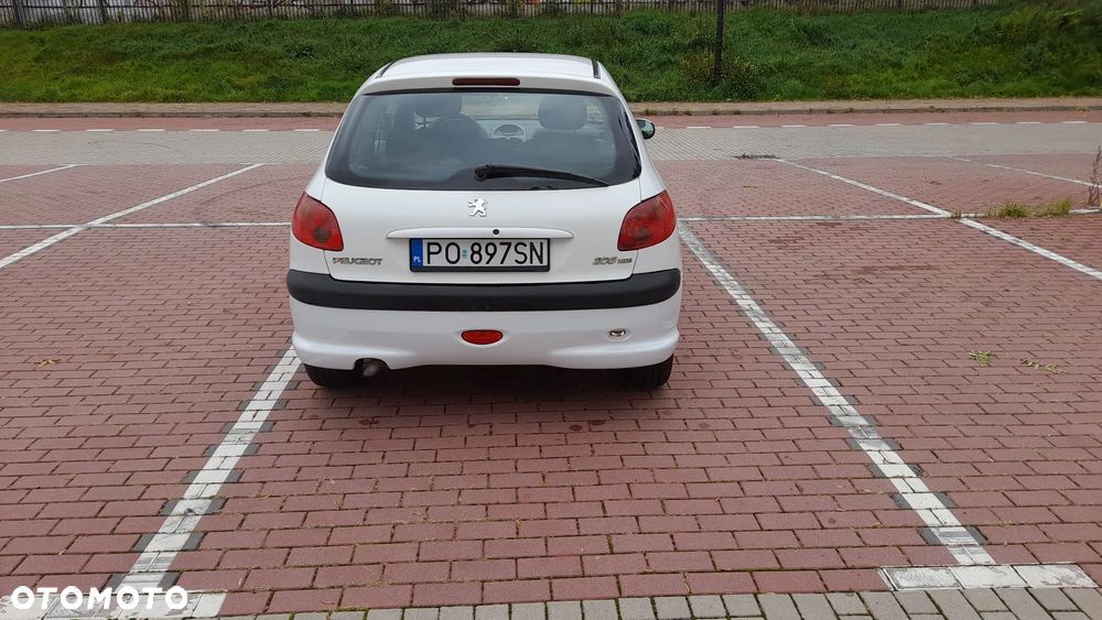 Peugeot 206 2006 photo 4
