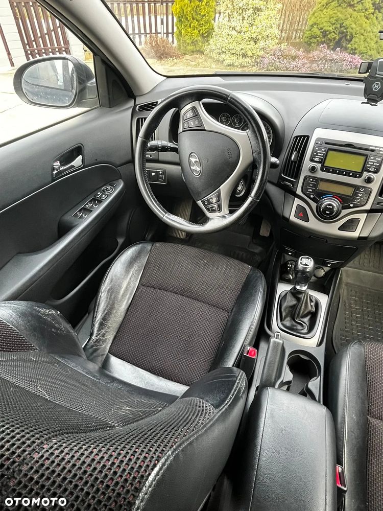 Hyundai i30 1.6 CRDi Comfort - 5