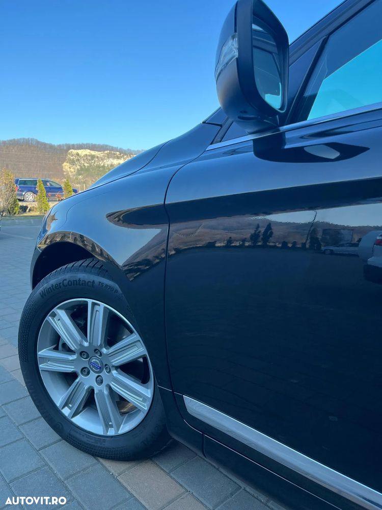 Volvo XC 60 D4 Momentum - 2