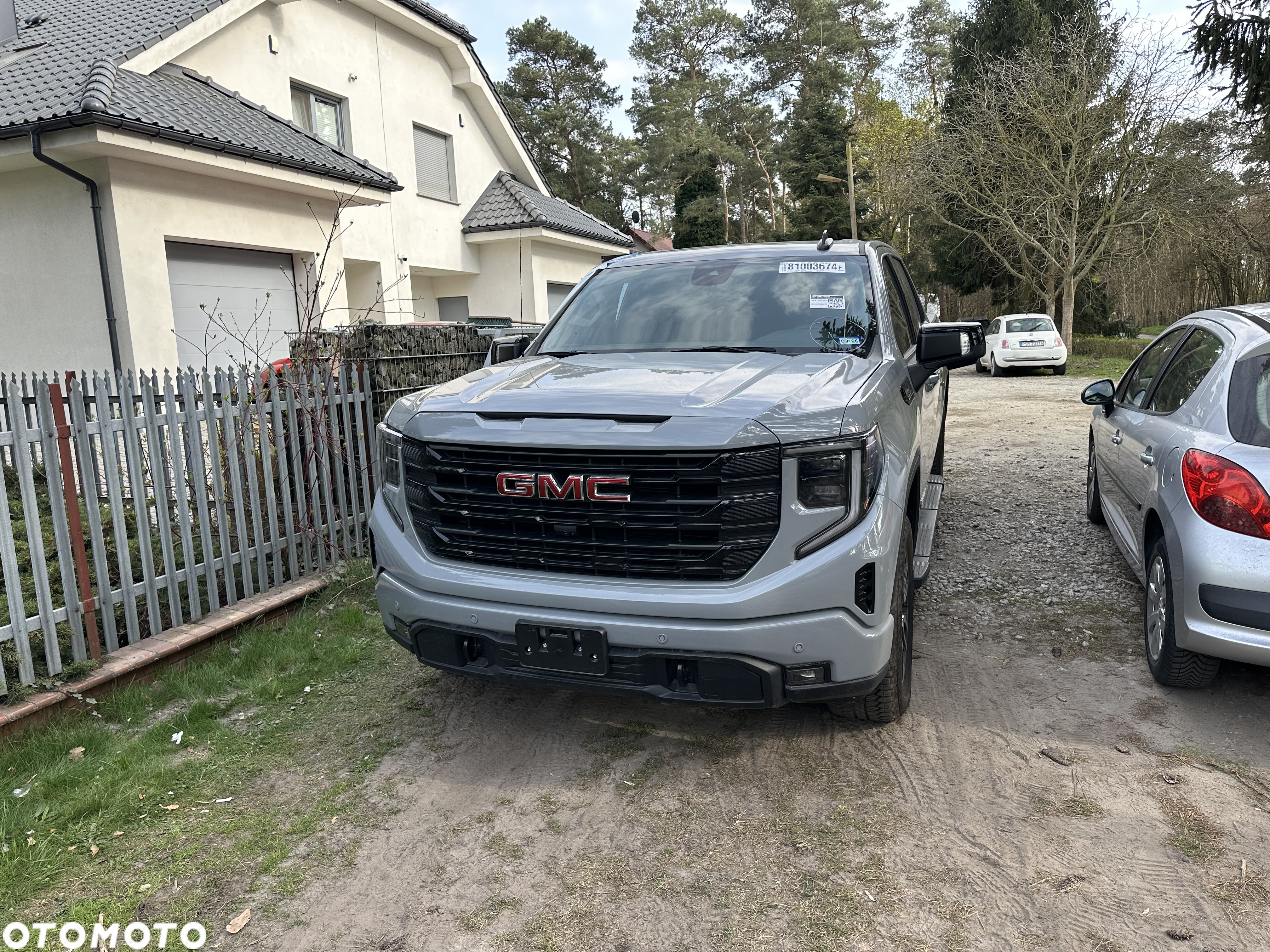 GMC Sierra - 3