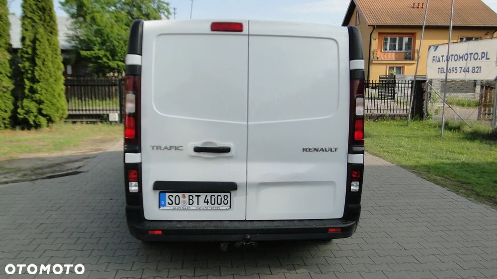 Renault Trafic - 17