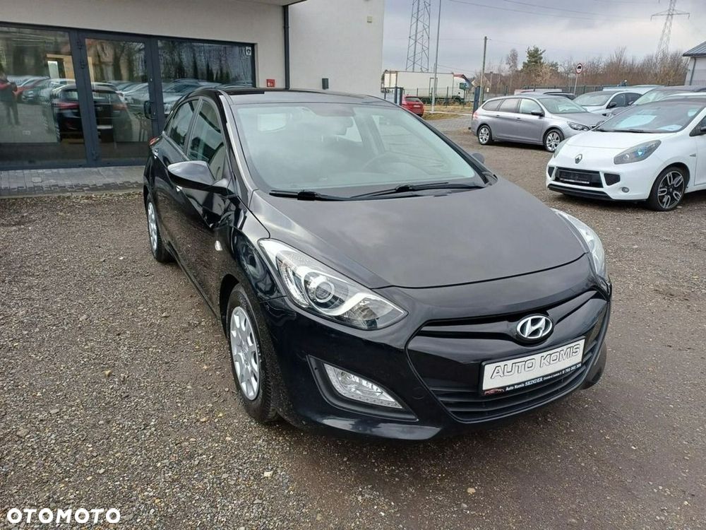 Hyundai i30 1.4 Classic + - 9