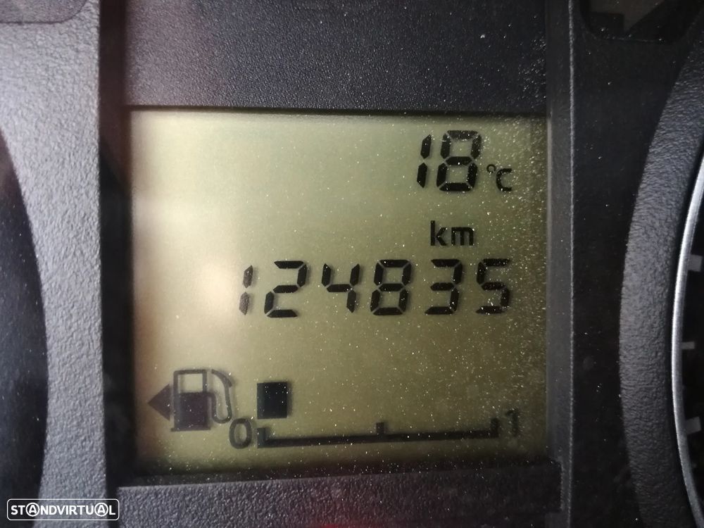 Mitsubishi Colt 1.1 Inform RCD/AC ClearTec - 24