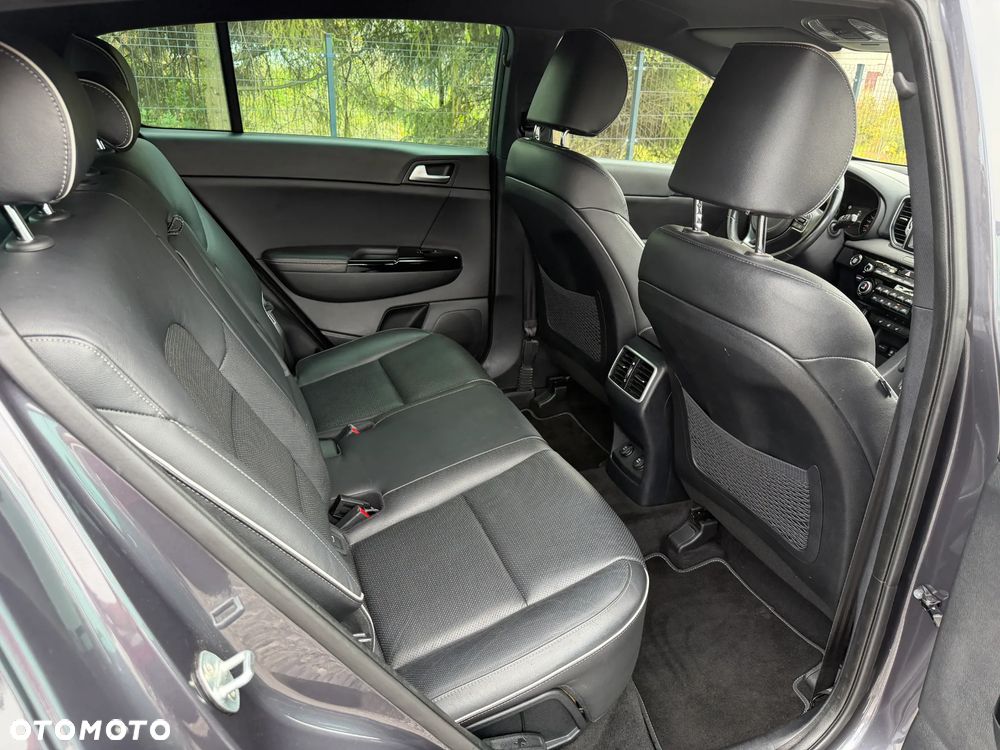 Kia Sportage 1.6 T-GDI AWD GT LINE - 28