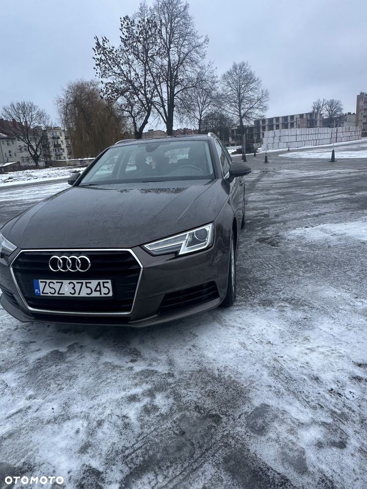 Audi A4 Avant - 1