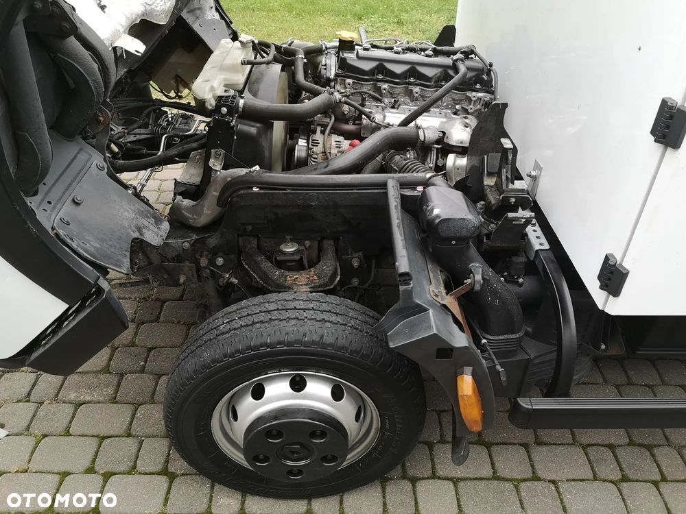 Renault Maxity 2.5dXi 130 - 14