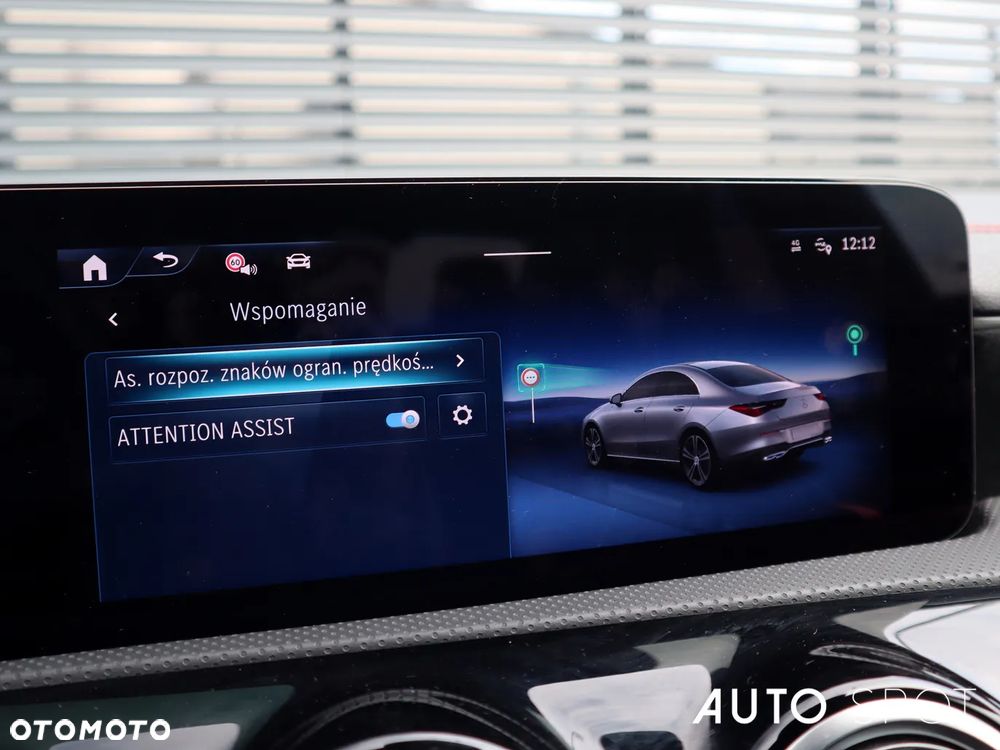 Mercedes-Benz CLA 200 AMG Line 7G-DCT - 25