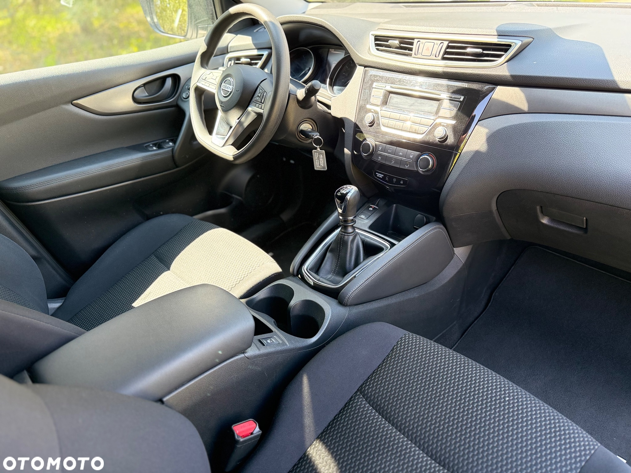 Nissan Qashqai 1.5 dCi Tekna - 17