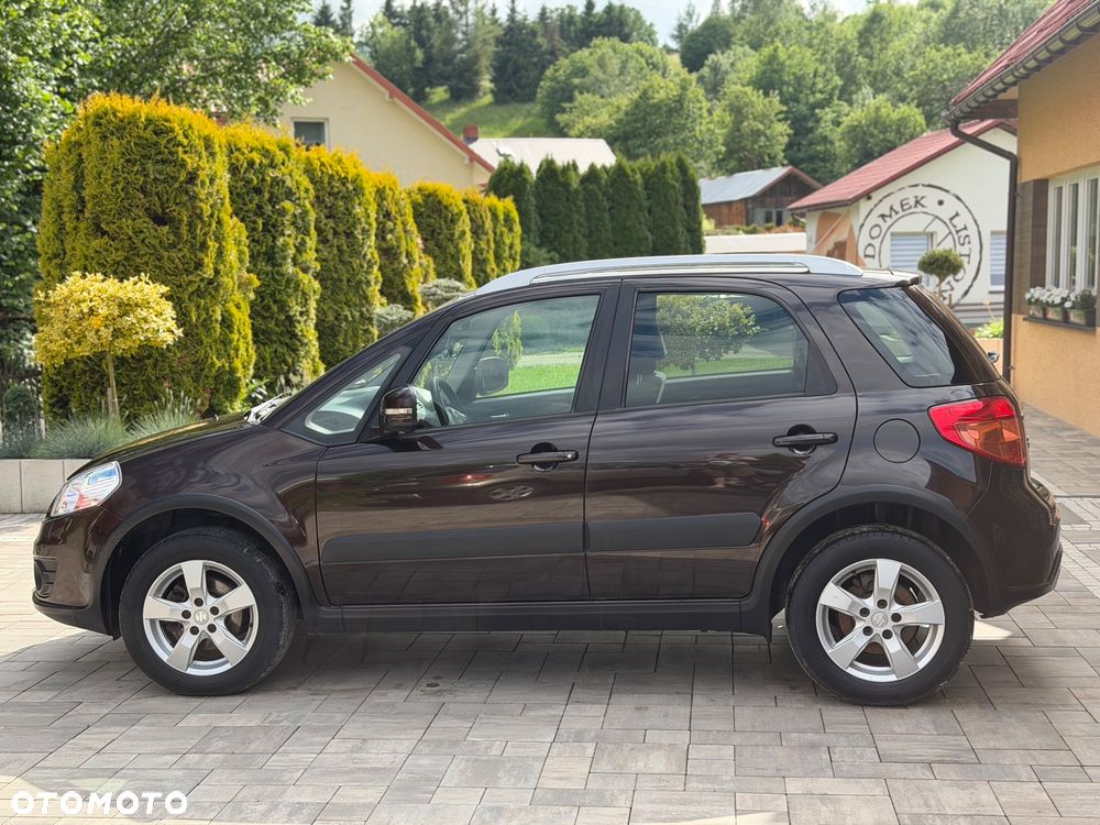 Suzuki SX4 1.6 VVT 4x4 Comfort - 5