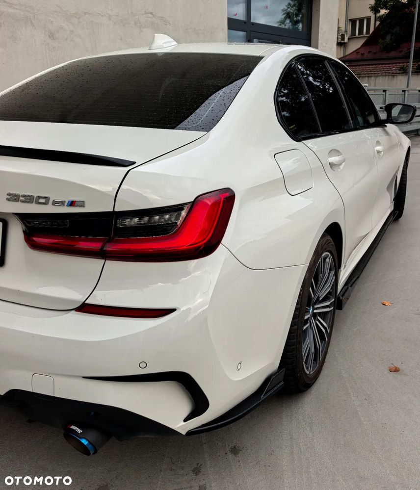 BMW Seria 3 330e M Sport sport - 9