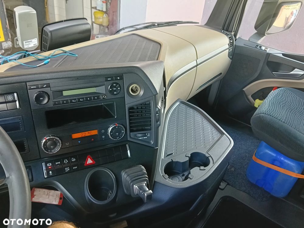 Mercedes-Benz Actros 1845 - 25