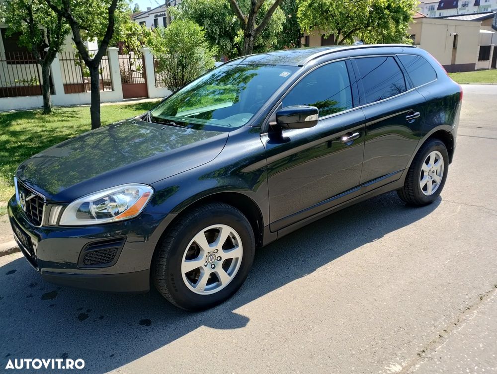 Volvo XC 60 DRIVe R Design - 3