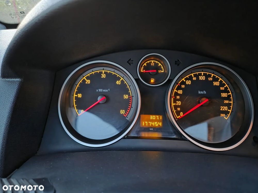Opel Astra 1.7 CDTI Edition - 13