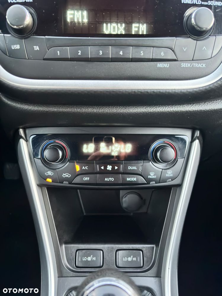 Suzuki SX4 S-Cross 1.6 DDiS Premium Plus - 21
