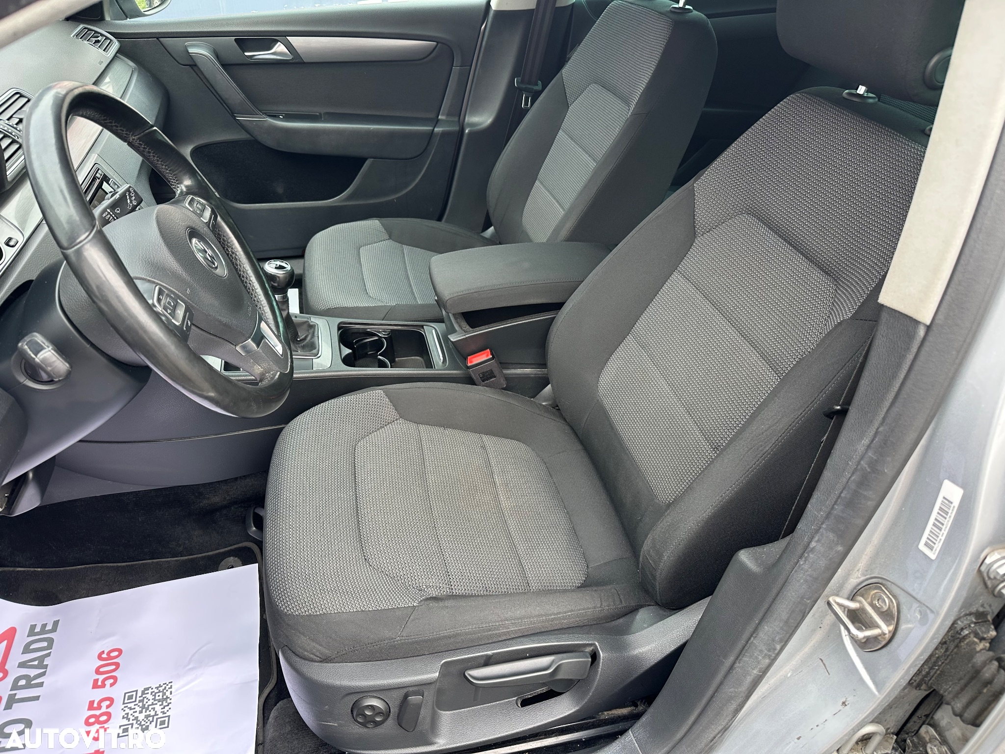 Volkswagen Passat Variant 2.0 TDI BlueMotion Technology DPF Highline - 10