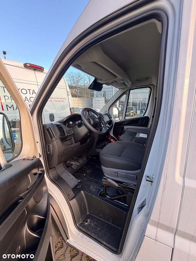 Toyota Proace MAX - 7