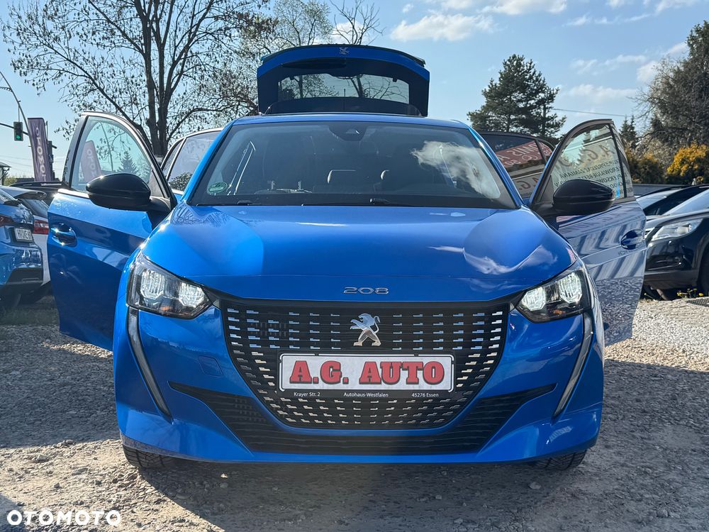 Peugeot 208 - 11