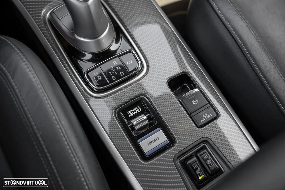 Mitsubishi Outlander 2.4 Instyle - 22