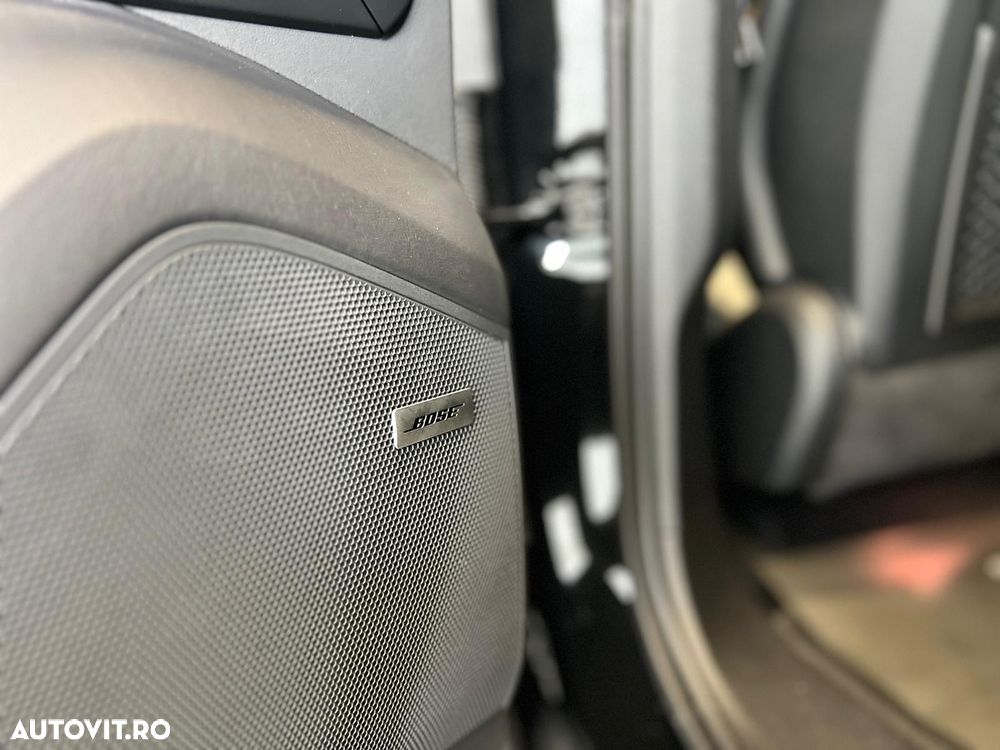 Porsche Cayenne Standard - 24