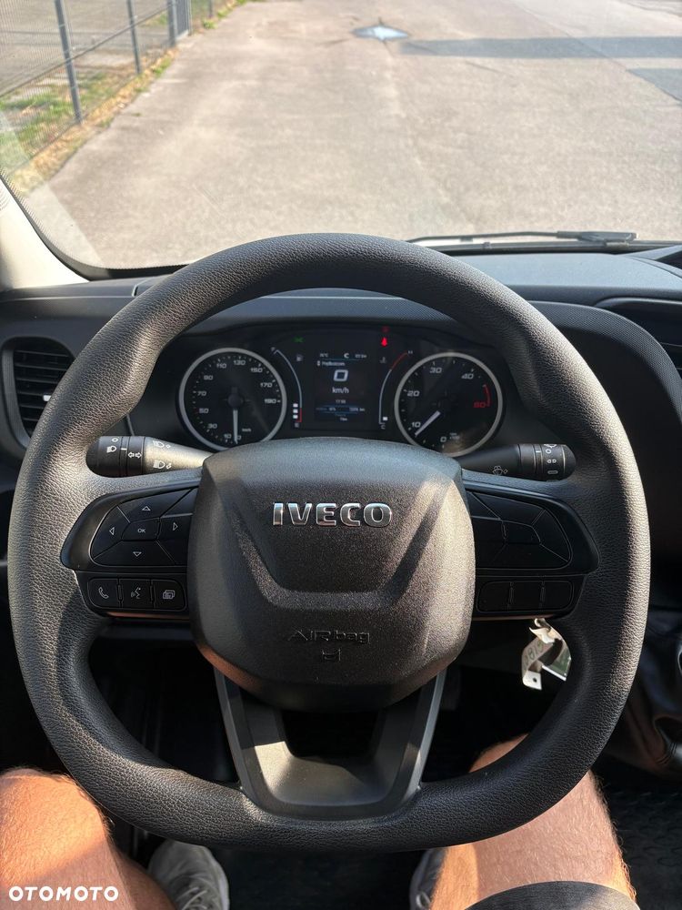 Iveco Daily 35S16, L3H2, Niski przebieg, Bardzo zadbany - 19