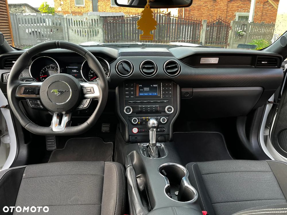 Ford Mustang 3.7 V6 - 10