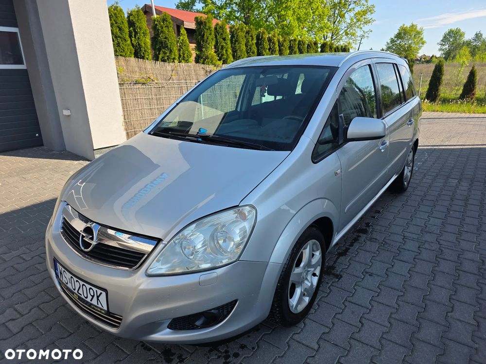 Opel Zafira 1.8 Essentia - 14