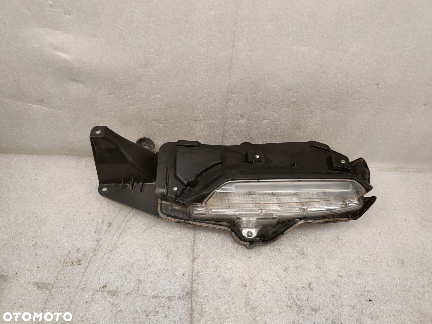 Toyota Yaris Cross Przód strona lewa Lampa LED KOITO 0D-317 - 1