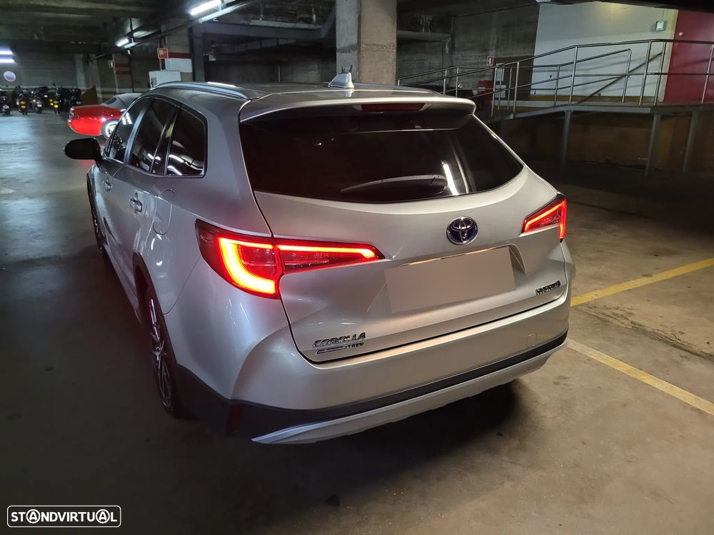 Toyota Corolla Touring Sports 2.0 Hybrid Square Collection - 15