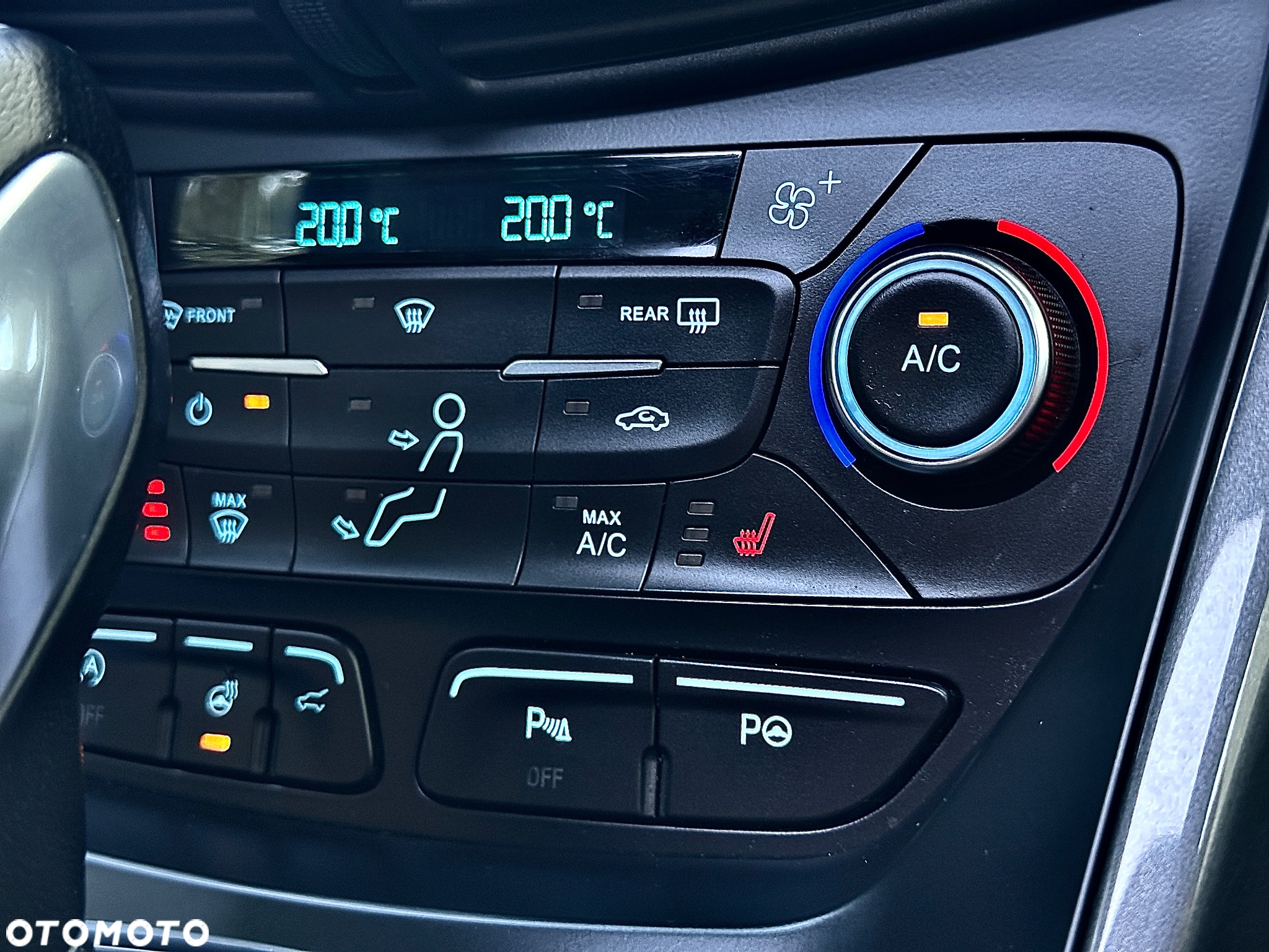 Ford Kuga Vignale 1.5 EcoBoost AWD ASS - 34