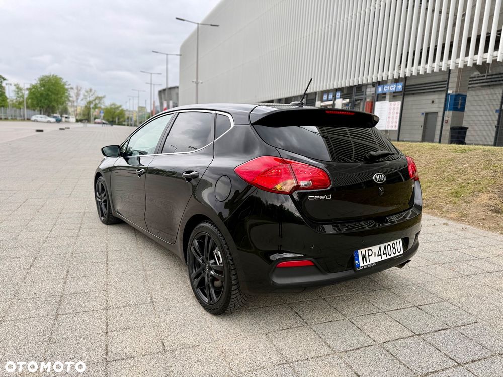Kia Ceed 1.6 CRDi 128 Platinum Edition - 6