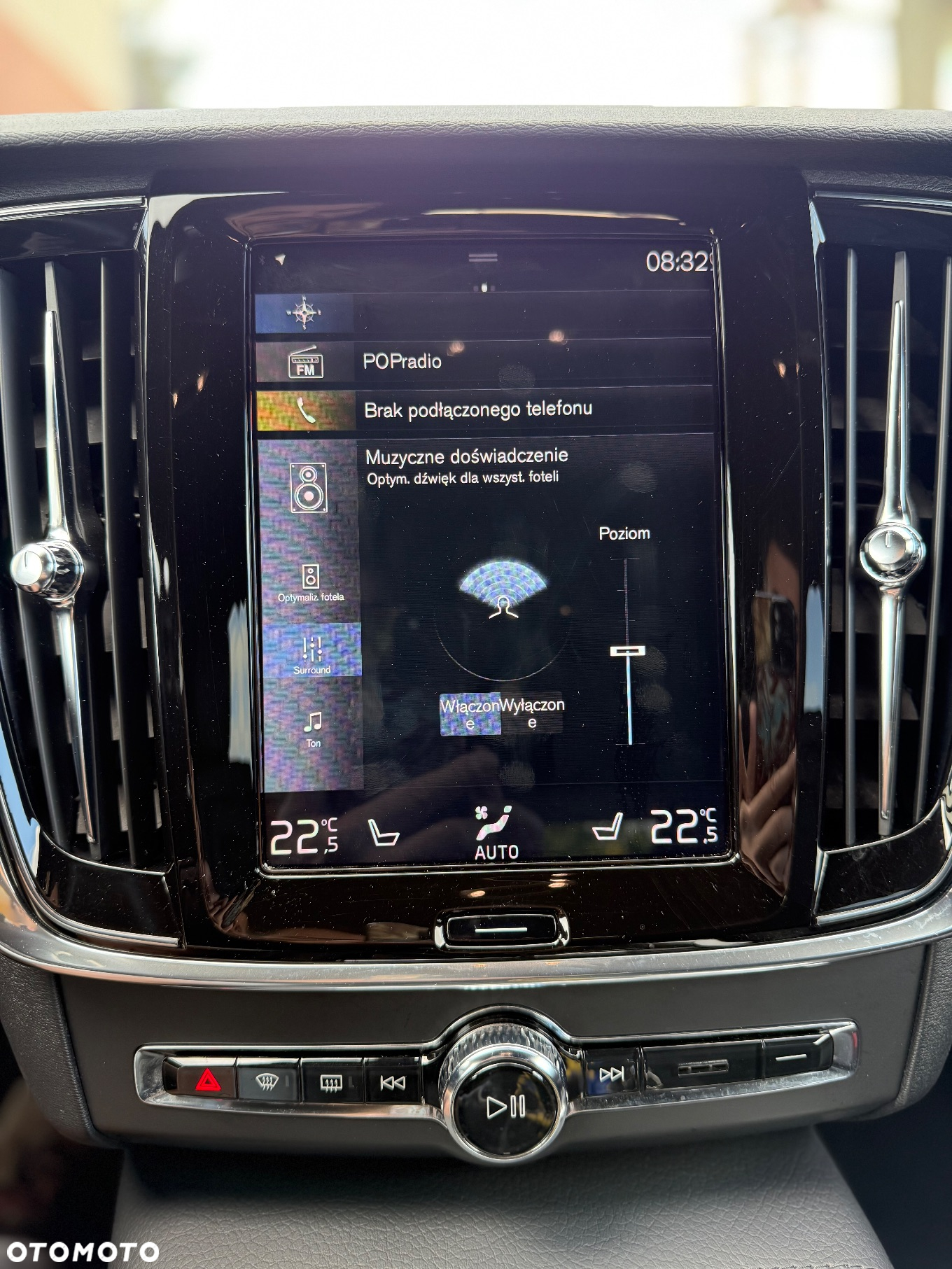 Volvo V90 Cross Country D4 AWD Geartronic Pro - 23